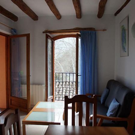 Apartment Cal Viola Torroja Bagian luar foto