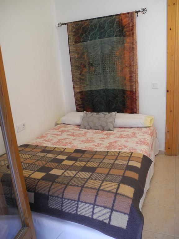 Apartment Cal Viola Torroja Bagian luar foto