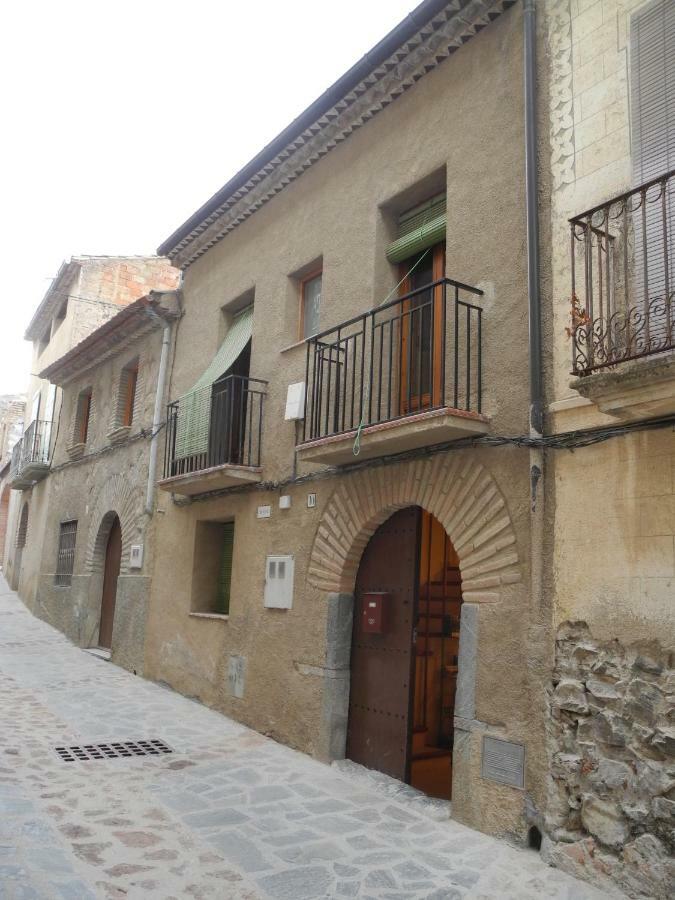 Apartment Cal Viola Torroja Bagian luar foto